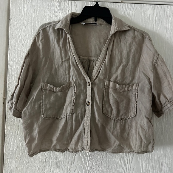 Zara Cropped Linen Button Down - Picture 2 of 3